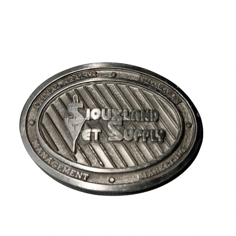 Vintage Silver Toned Siouxland Vet Supply Buckle‎ Animal Health Nutrition Ranch